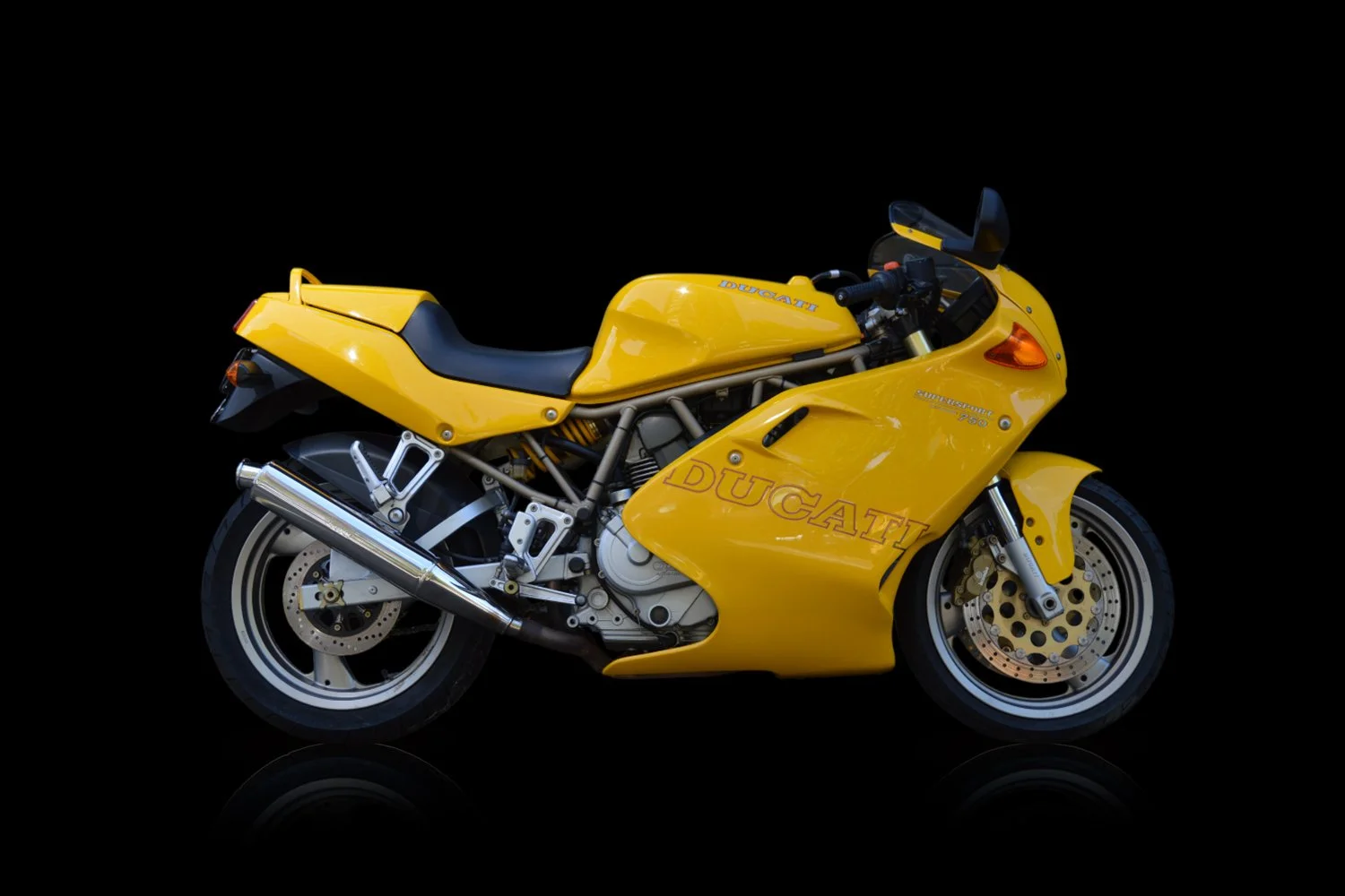 1997 Ducati Supersport Desmodue (Copy) — Gasoline Motor Co.